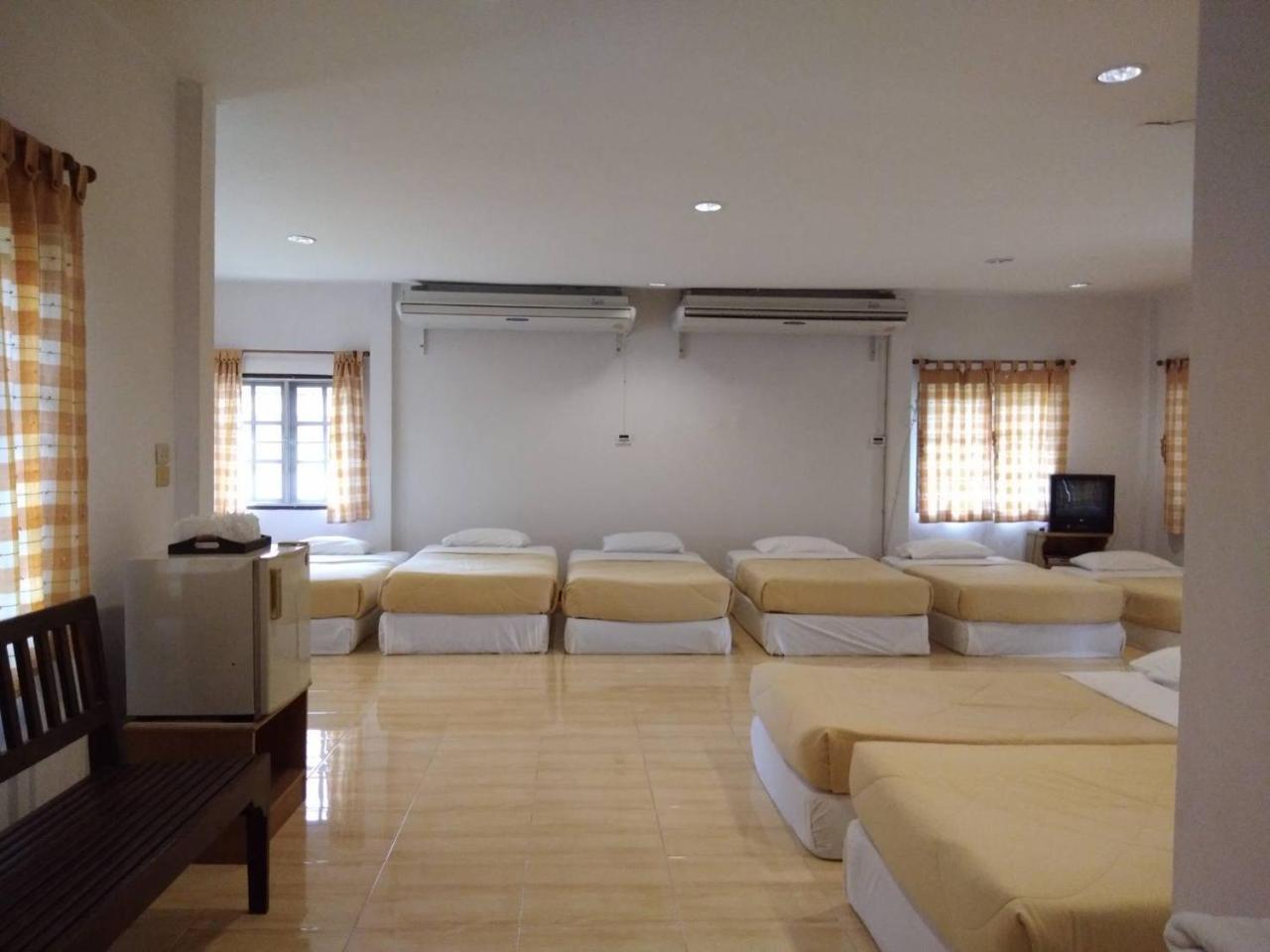 Inthanon Riverside Resort Чомтонг Екстер'єр фото