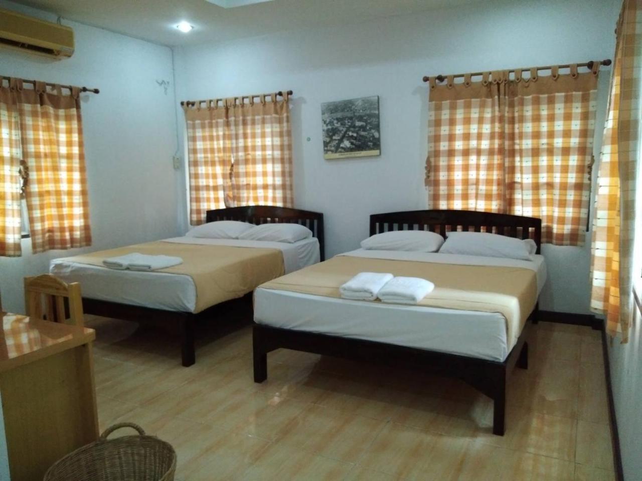 Inthanon Riverside Resort Чомтонг Екстер'єр фото