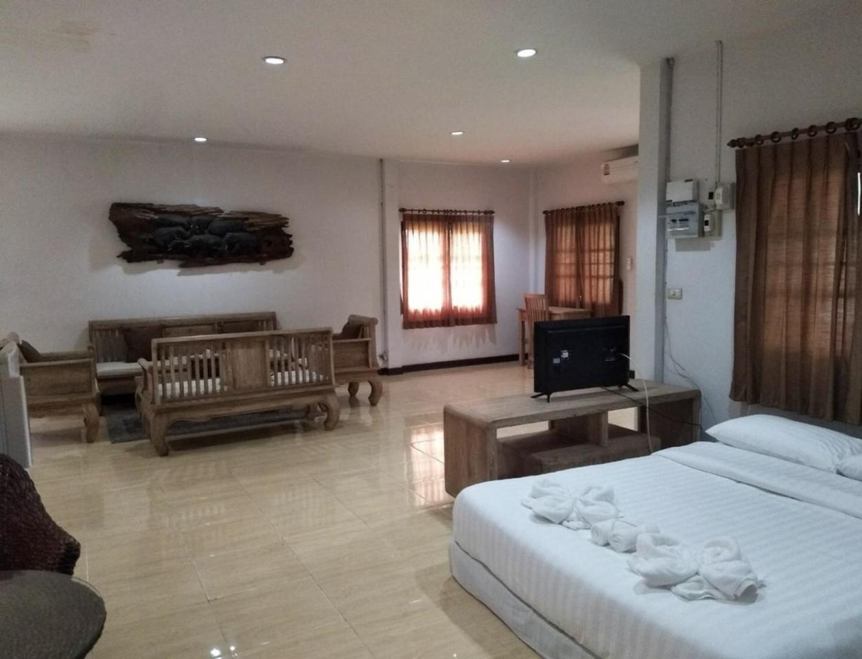 Inthanon Riverside Resort Чомтонг Екстер'єр фото