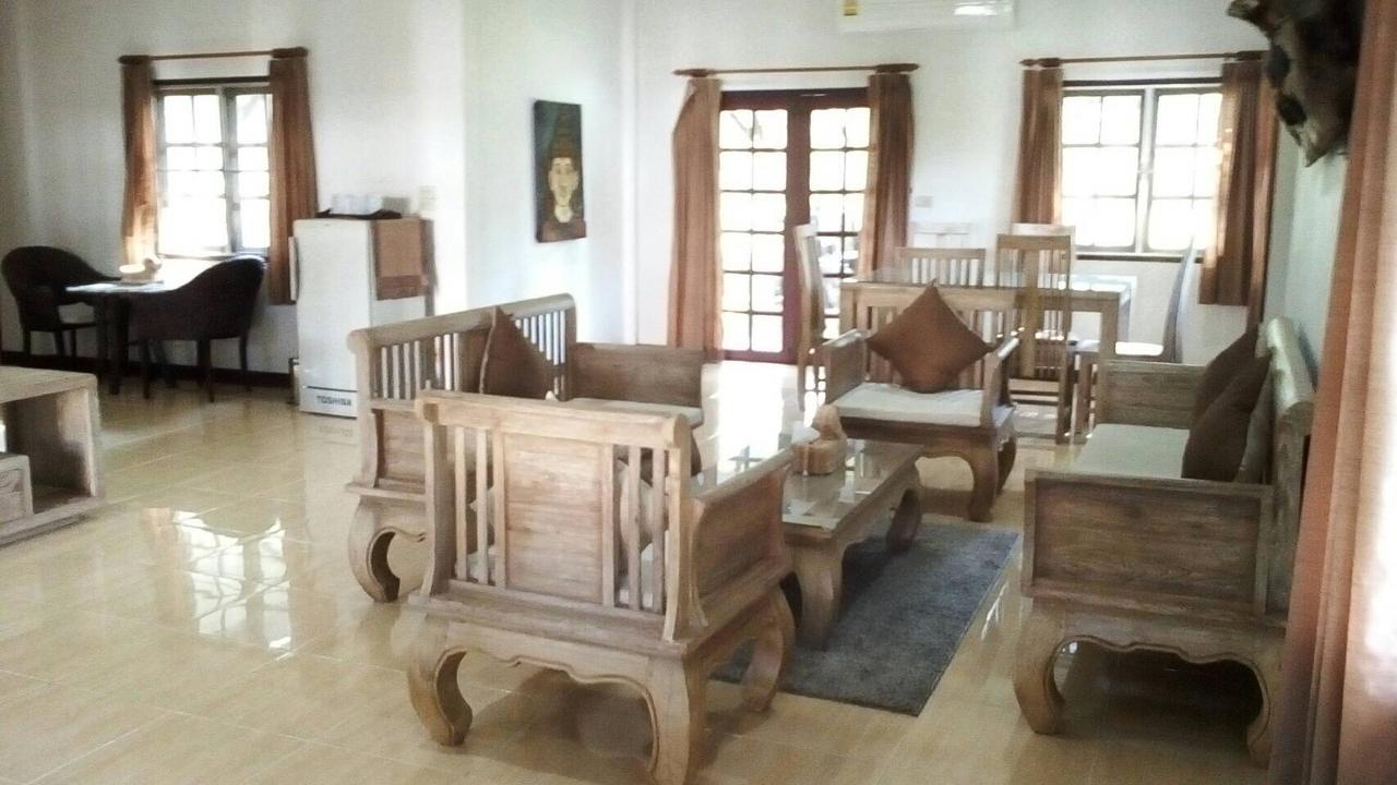 Inthanon Riverside Resort Чомтонг Екстер'єр фото